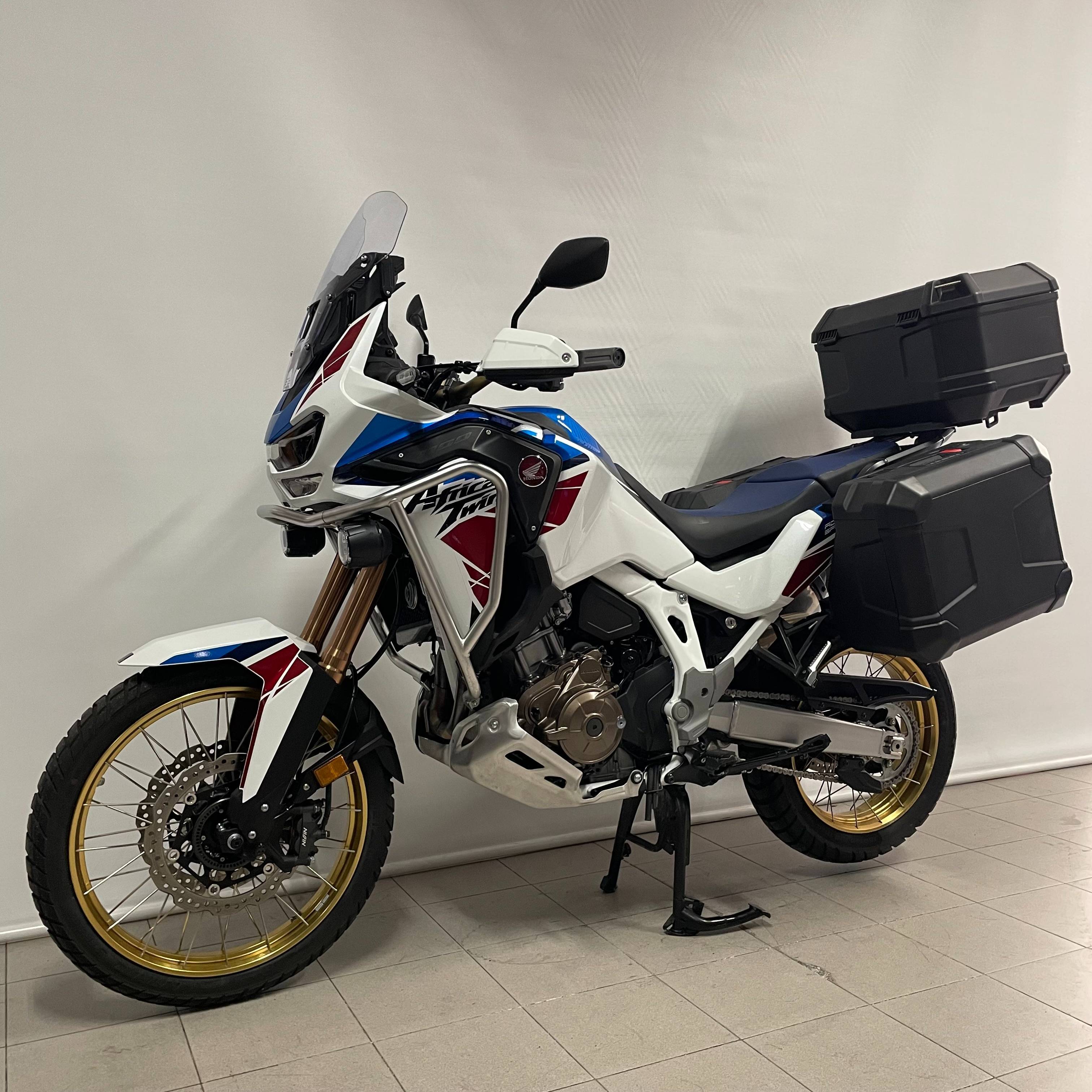 africa twin 1100 travel edition usata